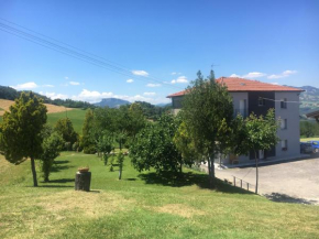 Hotels in Toano